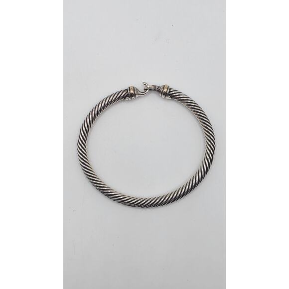 David Yurman Two-Tone Buckle Classic Cable Bracelet - Picture 9 of 10